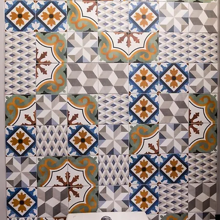 Big Design - Sleeps 12 - Location Riga