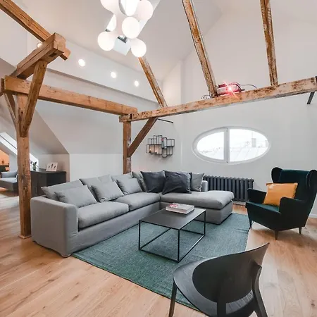 Big Design - Sleeps 12 - Location Apartmán Riga