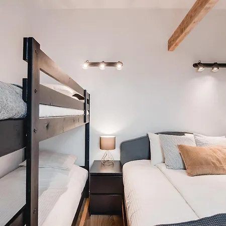 Apartamento Big Design - Sleeps 12 - Location Riga