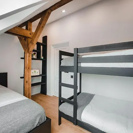 Big Design - Sleeps 12 - Location Lejlighed *