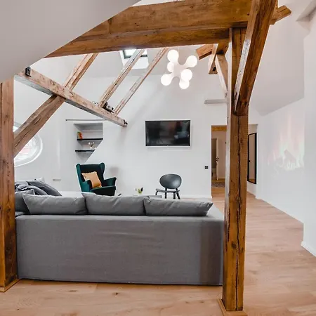 Big Design - Sleeps 12 - Location Riga